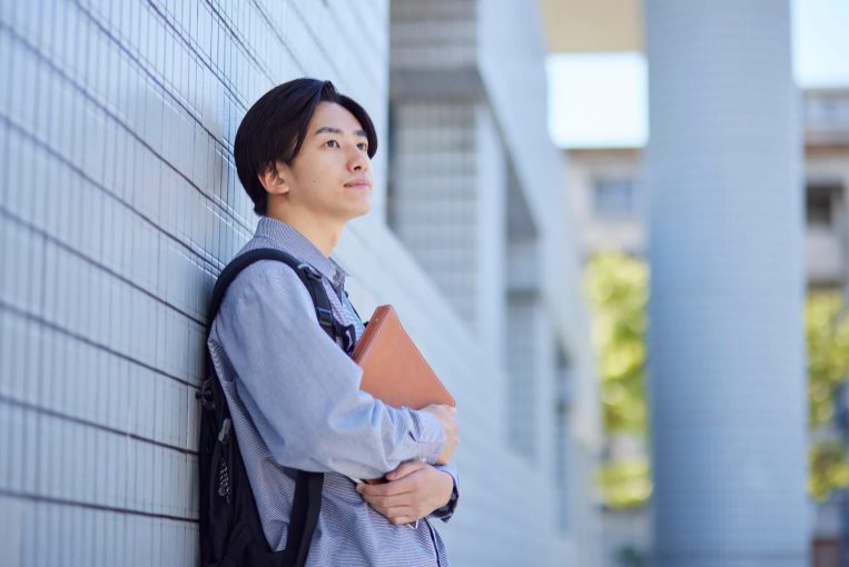 大学生