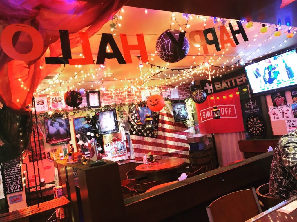 SPORTS DINING & BAR EN‐JOYの店内