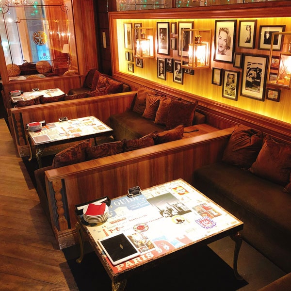 ORIENTAL LOUNGEの店内