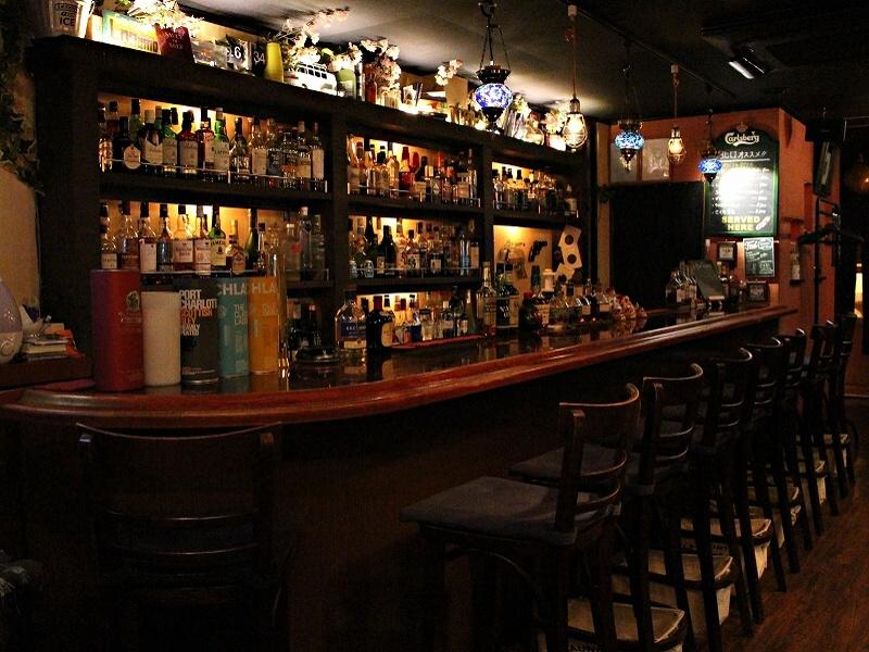 Bar SAUCE or SALT North Entrance Base北口ベースの内観