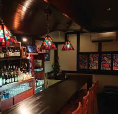 cafe&bar Goutteの店内