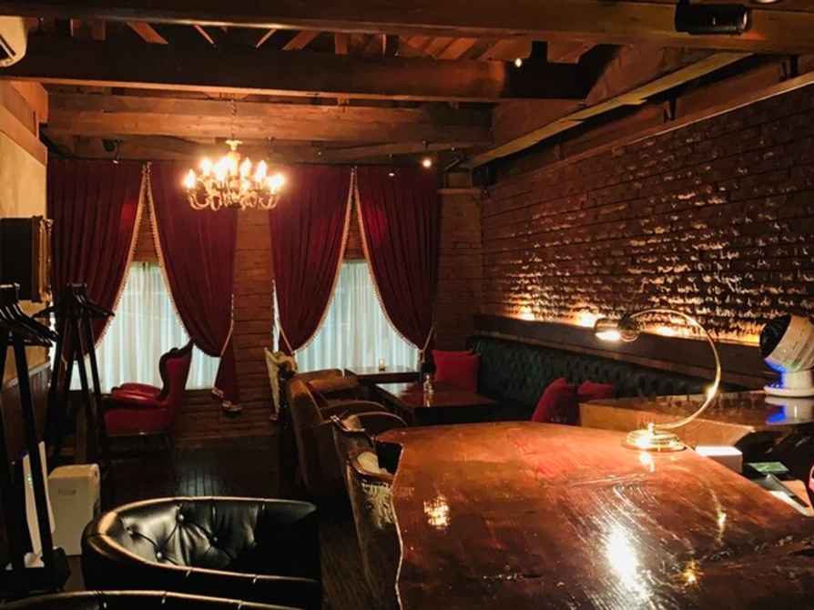 BAR 3rd corkの店内