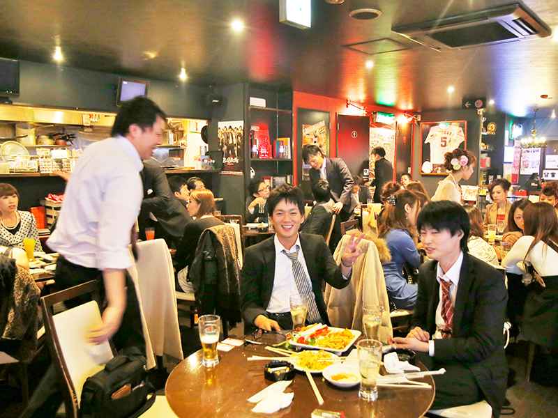 LOUID TAVERN ルイードタバーンの店内